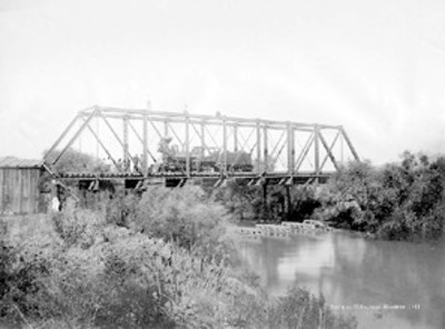 "699. Puente del F.C. Naciona" de "Acámbaro"