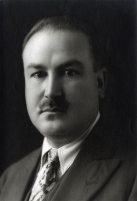 Manuel Pérez Treviño, retrato