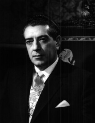 Adolfo López Mateos en la silla presidencial, retrato