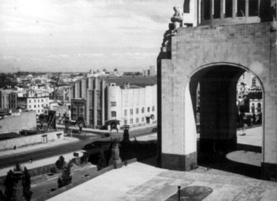 Monumento a la Revolución, vista parcial