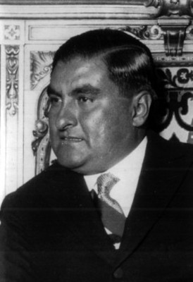 Emilio Portes Gil, retrato