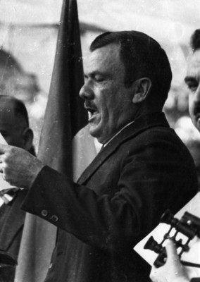 Plutarco Elias Calles pronuncia discurso