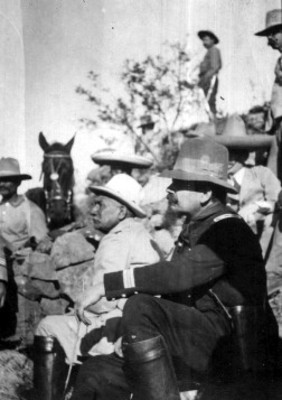Robles Juvencio y su estado mayor