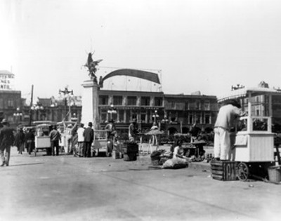 Vendedores ambulantes en el zócalo