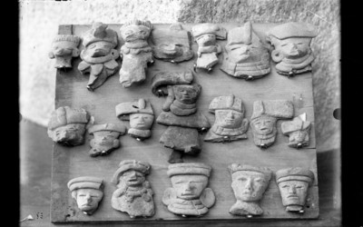 Figurilla de barro teotihuacanas de la fase Tzacualli-Miccaotli