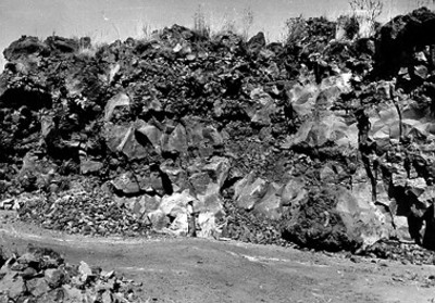 Excavaciones en el sitio arqueológico