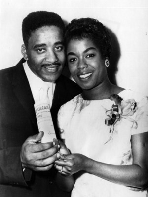 Hombre junto a mujer, retrato
