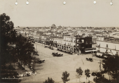 Portal de mercaderes