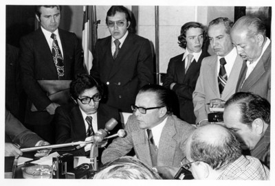 Emilio O. Rabasa ofrece conferencia de prensa en interior del edificio de la SRE