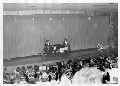 Trío México durante concierto en salón de actos de la Secretaría de Relaciones Exteriores