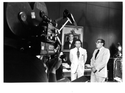 Santiago Roel y Andrew Young son entrevistados en oficina de la SRE