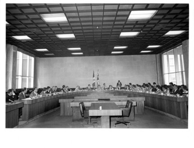 Vista general de la Reunión Conjunta Económica Industrial México-Gran Bretaña que preside Santiago Roel