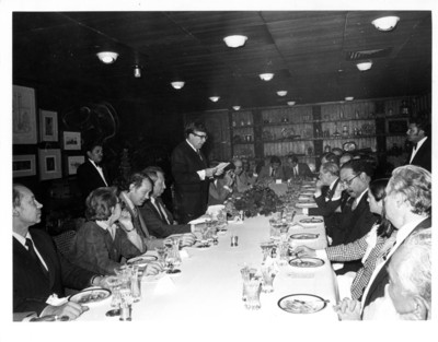 Jefes de delegación escuchan a Santiago Roel durante la Tercera Conferencia de la ONU sobre el Derecho del Mar