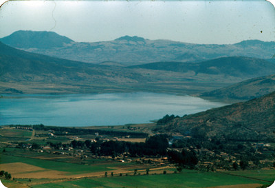 Poblado y lago de Pátzcuaro, paisaje
