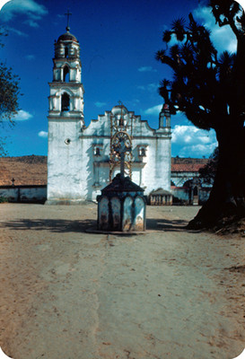 Arquitectura religiosa, vista frontal