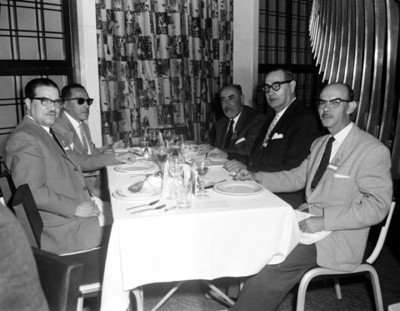 Empresarios en evento de la XII Convención de la ANDA, retrato de grupo