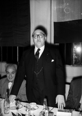 Claudio Sánchez Albornoz, historiador haciendo uso de la palabra durante un banquete