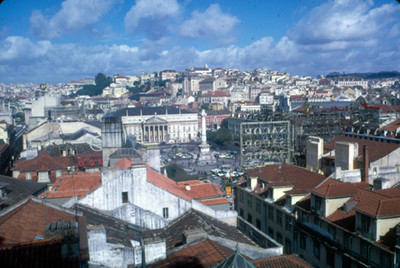 Panoramica de la ciudad de Lisboa con la