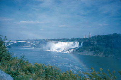 Puente, Cataratas y Rio Niagara, paisaje con arcoiris