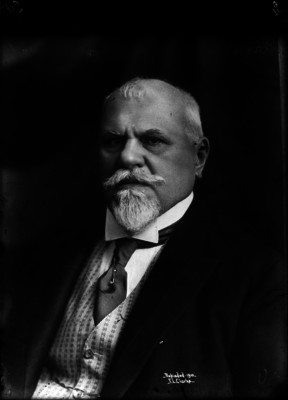 Justo Sierra Méndez, retrato