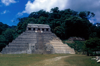 Templo de las Inscripciones, fachada, vista frontal