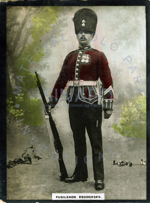 "Fusilero Escocés" carga arma, retrato