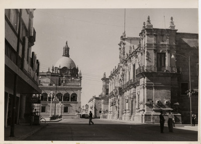 Cúpula de la Catedral de Guadalajara y Palacio de Gobierno