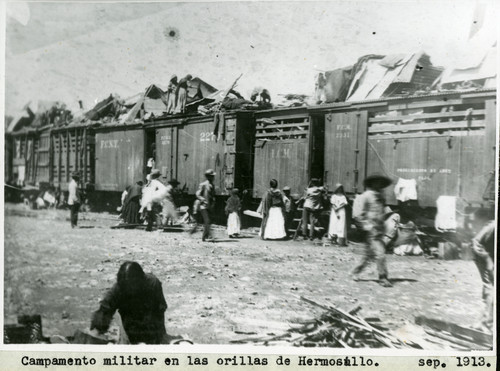 Campamento militar a las orillas de Hermosillo