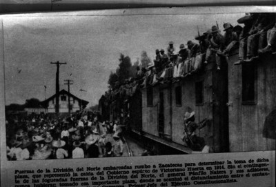Embarque de tropas revolucionarias de la División del Norte rumbo a Zacatecas, reprografía