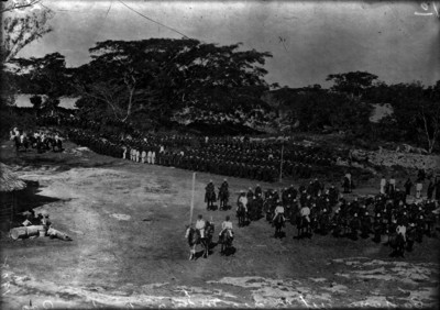 Ignacio A. Bravo y fuerzas federales después de haber derrotado a los Indios Mayas