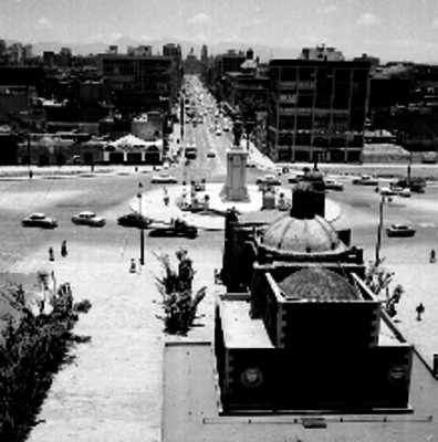 Monumento ubicado entre las calle 20 de noviembre y Chapultepec en la ciudad de México