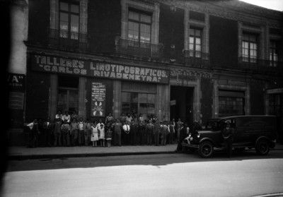 "Talleres Linotipográficos Carlos Rivadeneyra", en Calle Belisario Domínguez No. 43