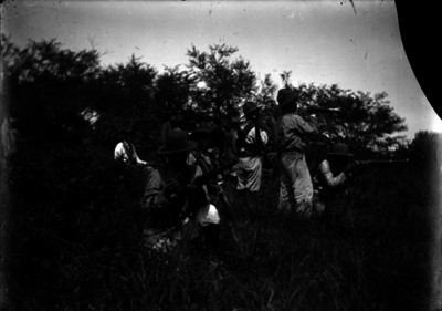 Tropas de Obregón en combate, durante la Batalla de Celaya