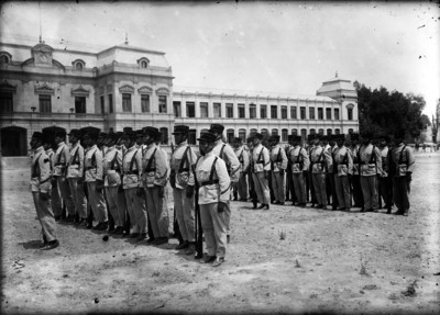 Cadetes de la Academia de Estado Mayor