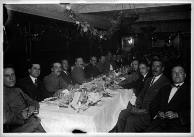 Comida en honor al gobernador Carlos A. Vidal