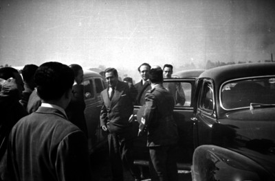 Manuel Ávila Camacho llega a la cermonia de colocación de la primera piedra de Ciudad Universitaria