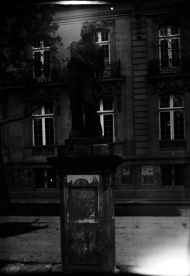 Julián Villagrán, monumento en Paseo de la Reforma