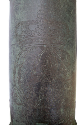 Cañón pesado con ánima lisa