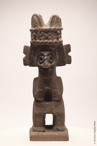 Escultura deidad o sobrenatural